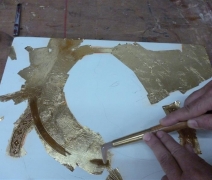 brunitura-delloro-polishing-of-the-golden-leaf